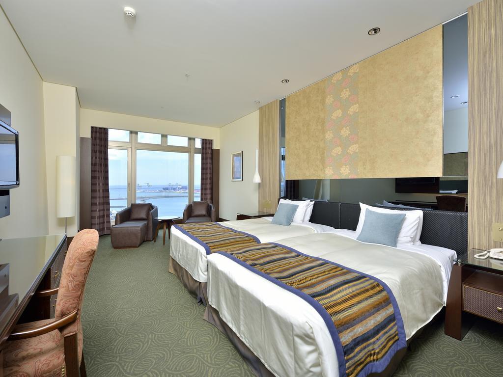 Okinawa Kariyushi Urban Resort Naha Exterior foto